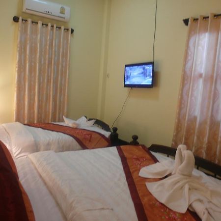 Kinnaly Place House Luang Prabang Room photo