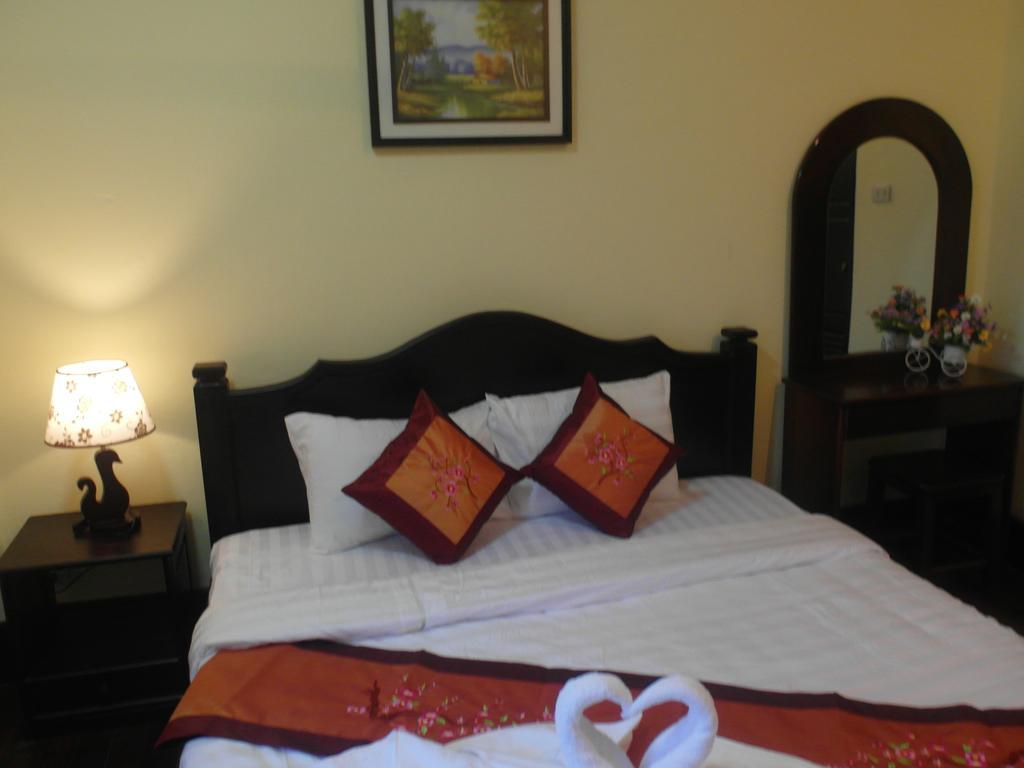 Kinnaly Place House Luang Prabang Room photo