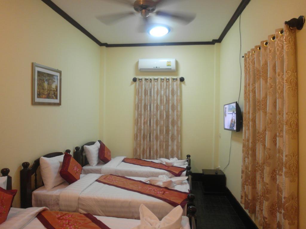 Kinnaly Place House Luang Prabang Room photo
