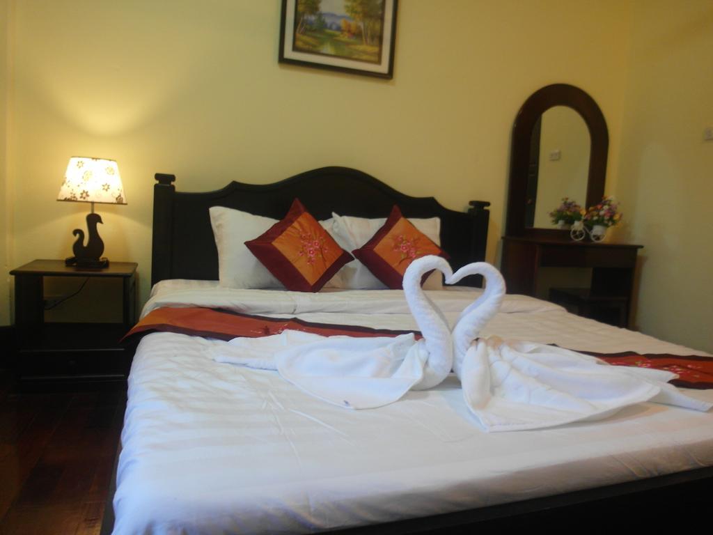Kinnaly Place House Luang Prabang Room photo